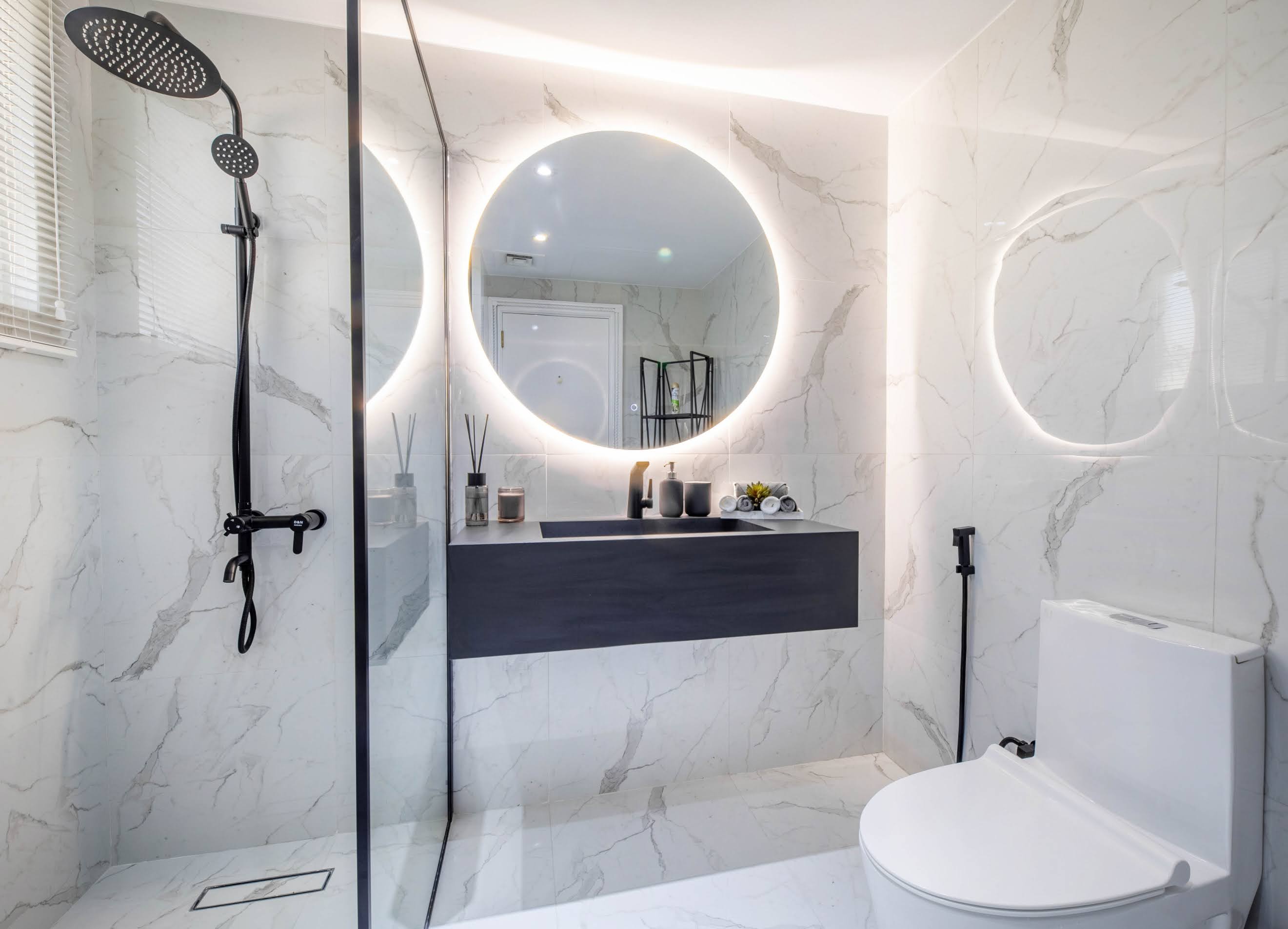 6 Bedroom Villa at the Palm Jumeirah full screen image